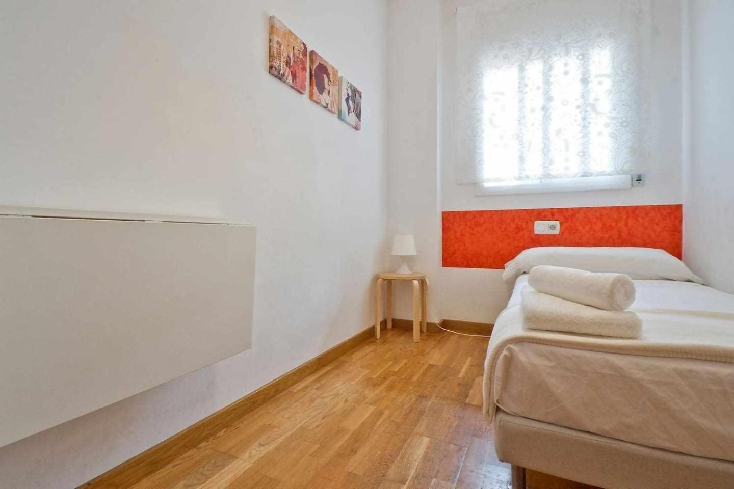 Comfortable 4 Rooms 2Bath W Balcony برشلونة المظهر الخارجي الصورة